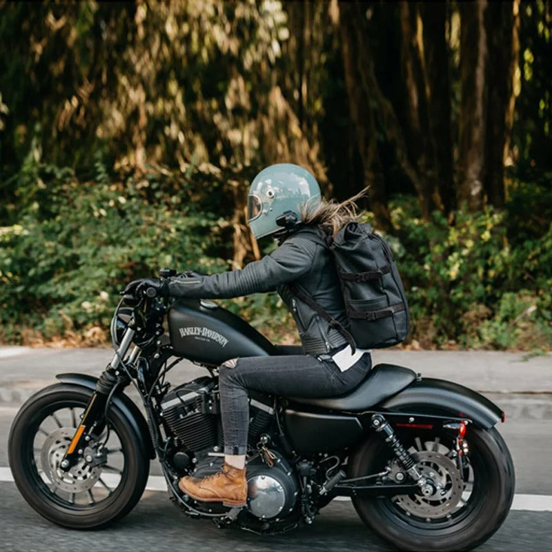 Oakern Venture Rolltop – Waxed Canvas Backpack