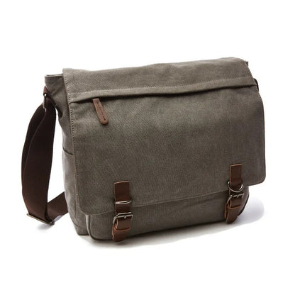Oakern Explorer Messenger – Waxed Canvas & Leather Shoulder Bag